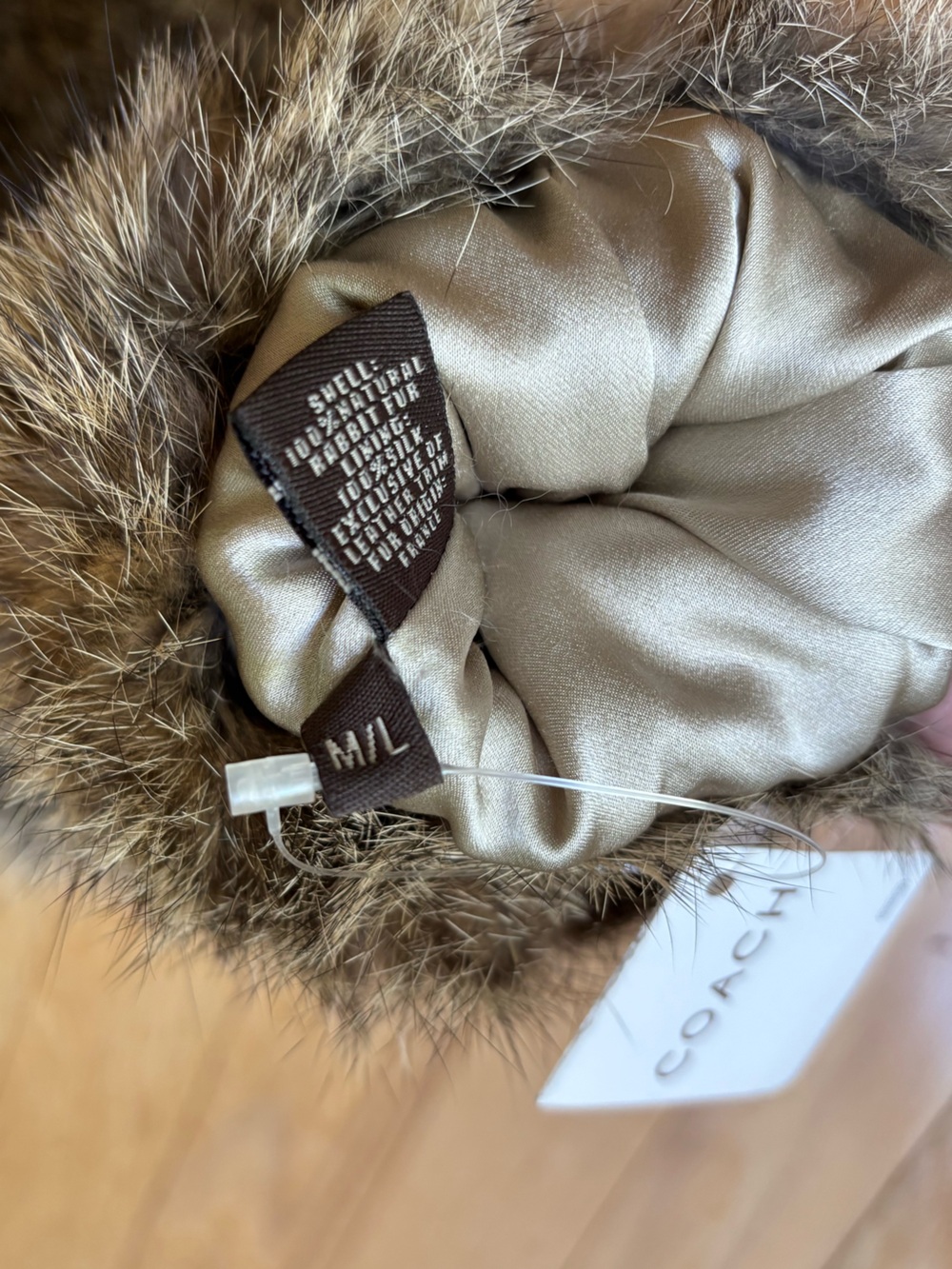 Coach Rabbit Mittens Size M/L - Picture 7 of 14